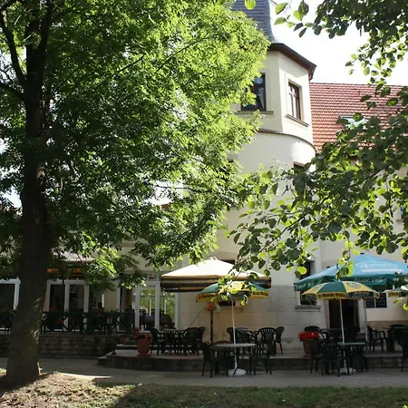 Parkschlosschen Maasdorf