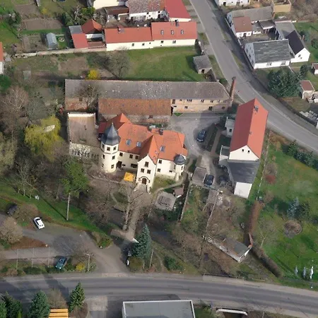 Parkschlosschen Maasdorf Maasdorf (Brandenburg)